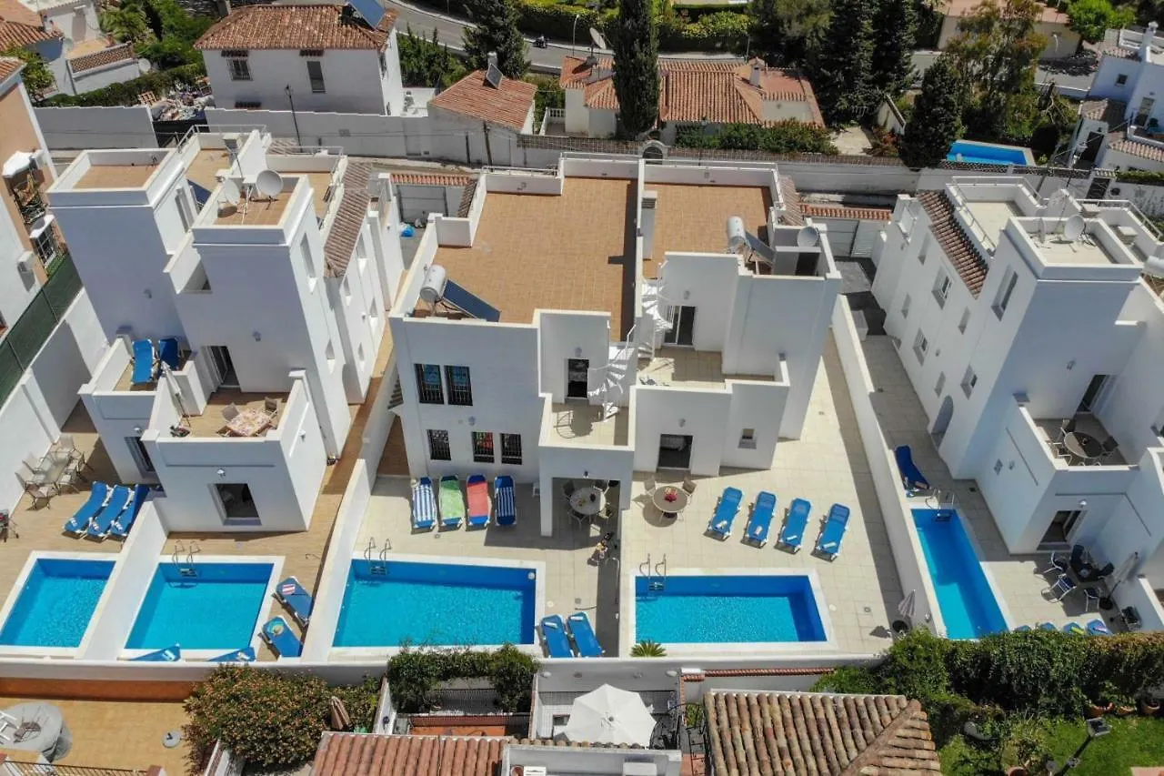 Nerja Paradise Rentals - Villa Ambar 0*,  España