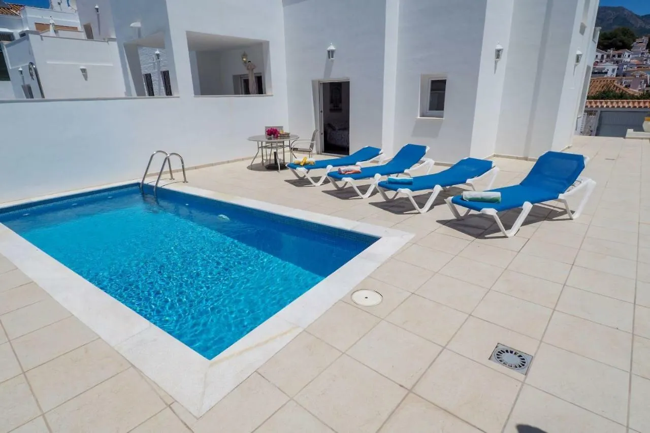 Nerja Paradise Rentals - Villa Ambar 0*,  España