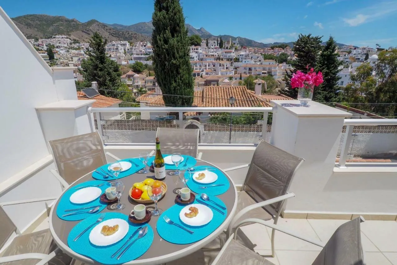 Nerja Paradise Rentals - Villa Ambar